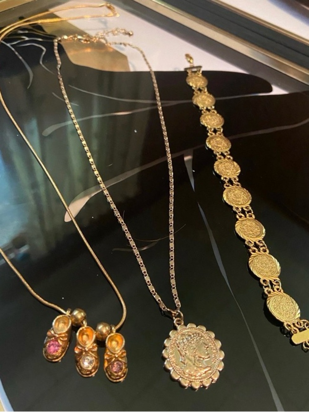 Estate Gold Jewelry lot # 42 - Picture 4 of 9